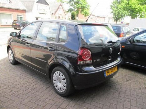 Volkswagen Polo - 1.4-16V Optive - 1