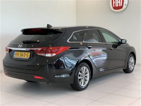 Hyundai i40 Wagon - 1.7 CRDi Essence | Navigatie | Cruise | Climate - 1