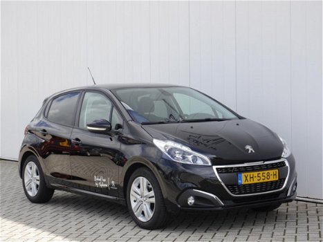 Peugeot 208 - Signature 1.2 82pk | NAVI | AIRCO | DAB+ - 1