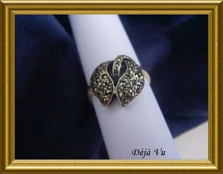 Oude zilveren ring met markasietjes - 2