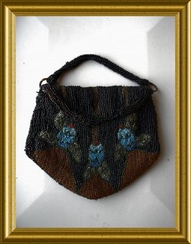 Nog een antiek kralentasje / tasje met kraaltjes // antique beaded purse - 0