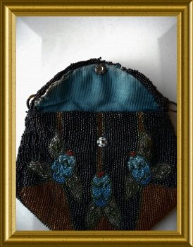 Nog een antiek kralentasje / tasje met kraaltjes // antique beaded purse - 2