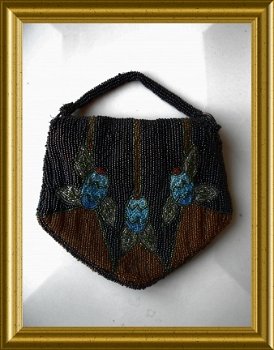 Nog een antiek kralentasje / tasje met kraaltjes // antique beaded purse - 3