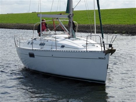 Beneteau Oceanis 351 - 4