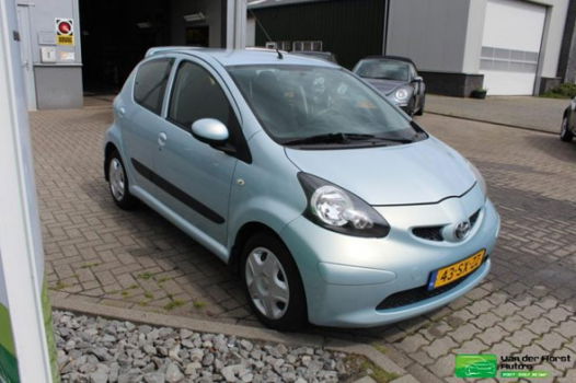 Toyota Aygo - 1.0 12v VVT-i 5 deurs - 1