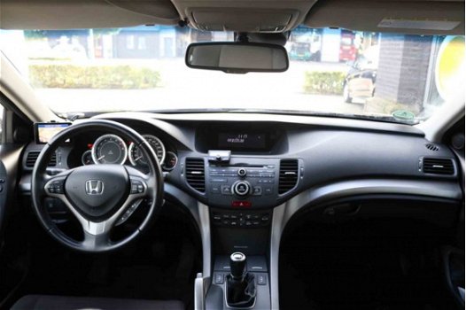 Honda Accord Tourer - 2.0i Elegance - All-in prijs | port. navigatie | 24 mnd garantie - 1