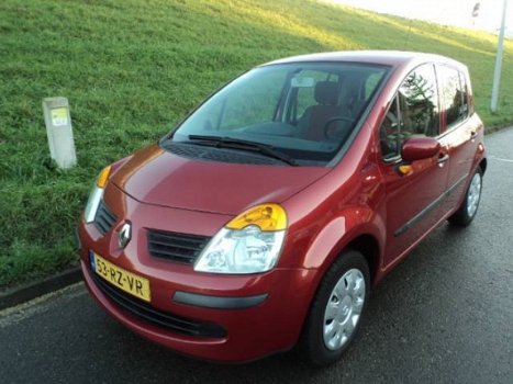 Renault Modus - 1.4 16V 98 pk Auth.Luxe - 1