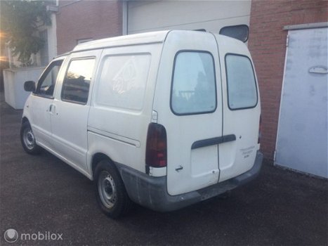 Nissan Vanette - Cargo 2.3 D Vanaf € 899, - 1