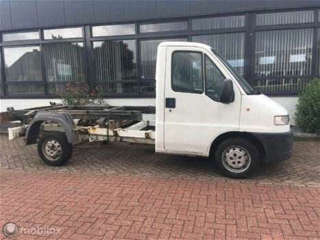 Peugeot Boxer - chassis cabine 2.5 D € 1250, - EX BTW - 1