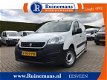 Peugeot Partner - 1.6 BlueHDi 100 PK Premium / BIJRIJDERSBANK / CRUISE / AIRCO / SCHUIFDEUR / 1e EIG - 1 - Thumbnail