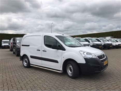 Peugeot Partner - 1.6 BlueHDi 100 PK Premium / BIJRIJDERSBANK / CRUISE / AIRCO / SCHUIFDEUR / 1e EIG - 1