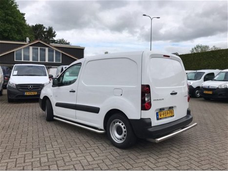 Peugeot Partner - 1.6 BlueHDi 100 PK Premium / BIJRIJDERSBANK / CRUISE / AIRCO / SCHUIFDEUR / 1e EIG - 1