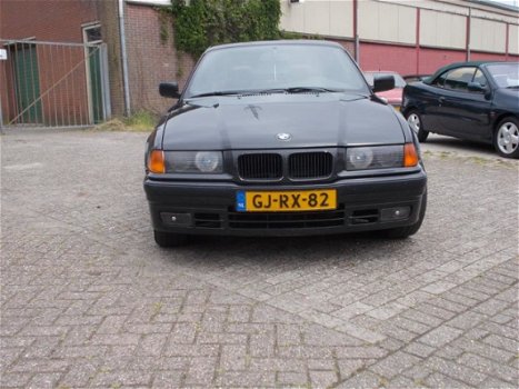 BMW 3-serie Coupé - 320i E36 - 1