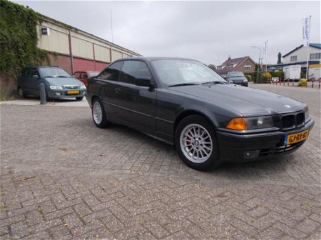 BMW 3-serie Coupé - 320i E36 - 1