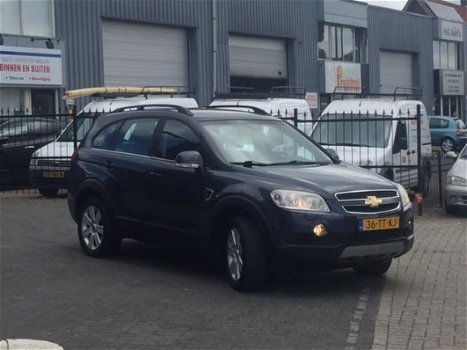 Chevrolet Captiva - 2.0 VCDI Executive AUTOMAAT 7 PERS 2007 - 1