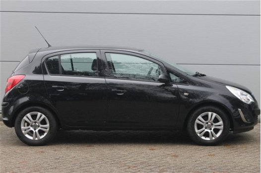 Opel Corsa - Corsa 5D Campaign 1.4/lmv/airco - 1