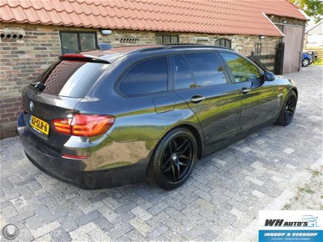 BMW 5-serie Touring - 520d Executive - 1