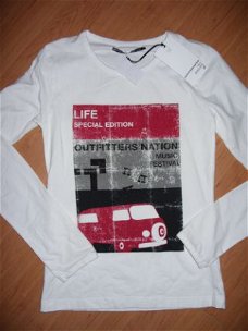 Outfitters Nation longsleeve 188