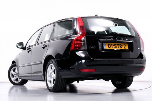 Volvo V50 - 2.0 Limited Edition Leder Navi ECC PDC Cruise - 1