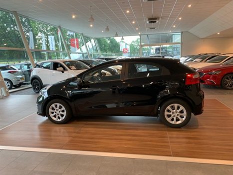 Kia Rio - 1.2 CVVT ComfortL. Airco Cruise Control - 1