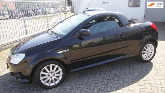 Opel Tigra TwinTop - 1.4-16V Linea Nera - 1