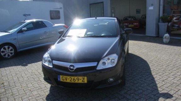 Opel Tigra TwinTop - 1.4-16V Linea Nera - 1