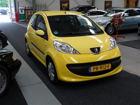 Peugeot 107 - 1.0-12V XR Stuurbekrachtiging - 1