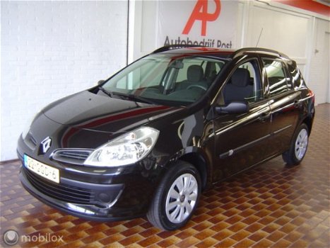 Renault Clio - 1.2-16V Authentique - 1