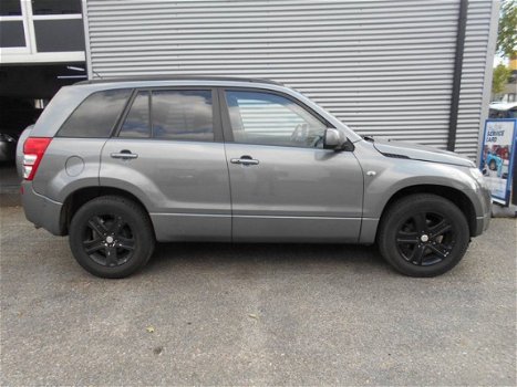 Suzuki Grand Vitara - 2.0 High Executive Automaat - 1