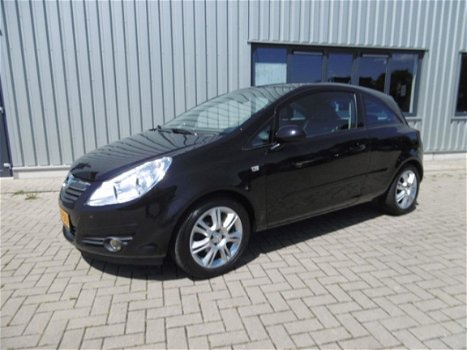 Opel Corsa - 1.4-16V Cosmo Airco Cruise Control Zwart - 1