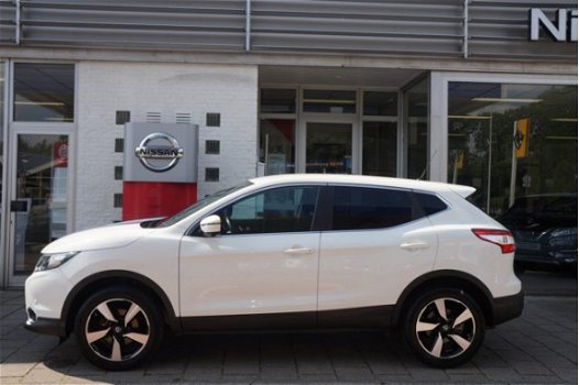 Nissan Qashqai - 1.2 115PK Connect Edition / Climate Control / Cruise Control / Navigatie / Eerste e - 1