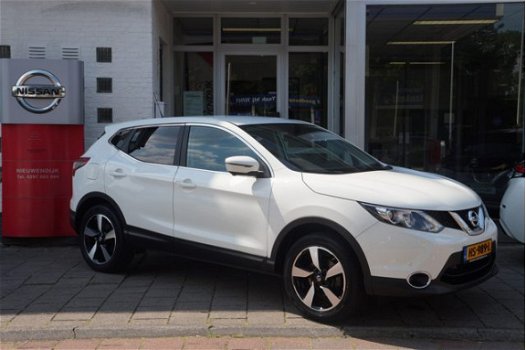 Nissan Qashqai - 1.2 115PK Connect Edition / Climate Control / Cruise Control / Navigatie / Eerste e - 1