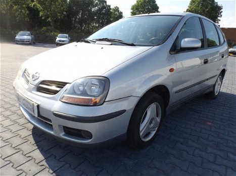 Nissan Almera Tino - 1.8 - 1