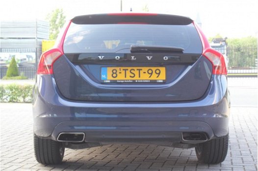 Volvo V60 - 2.0 D4 Summum - 1