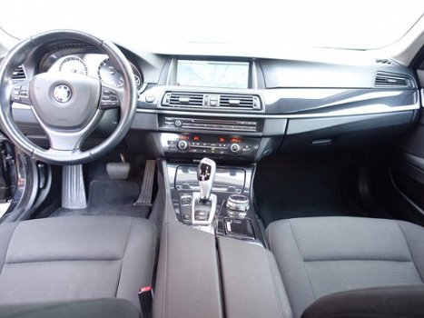 BMW 5-serie - 520D Aut8 191pk HIGH EXECUTIVE (xenon, navi pro, pdc) - 1