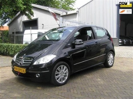 Mercedes-Benz A-klasse - 150 Avantgarde 167d km nap 1e eigenaar airco sturbekr nieuwe apk - 1