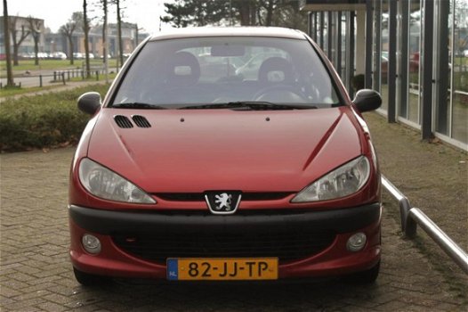 Peugeot 206 - 1.4 3DRS bj 2002 Airco - 1