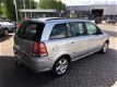 Opel Zafira - 1.6 Business | 7 persoons | Airco | Trekhaak | Cruise Control | Winterwielen - 1 - Thumbnail