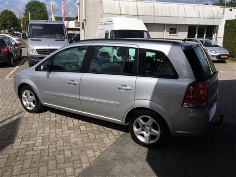 Opel Zafira - 1.6 Business | 7 persoons | Airco | Trekhaak | Cruise Control | Winterwielen - 1