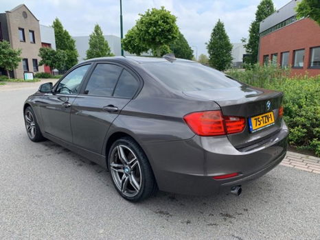 BMW 3-serie - 320i NAP/PDC/NAVI/XENON - 1