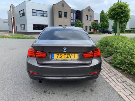 BMW 3-serie - 320i NAP/PDC/NAVI/XENON - 1