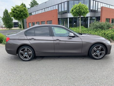 BMW 3-serie - 320i NAP/PDC/NAVI/XENON - 1