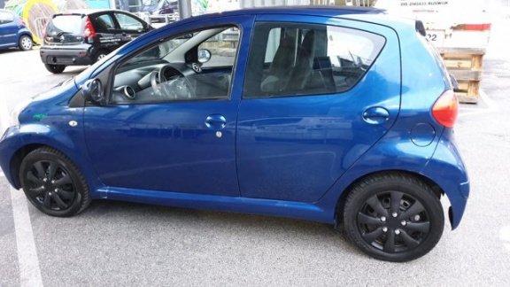 Toyota Aygo - 1.0-12V Access Airco/Elek pakk/Nw APK/Garantie - 1