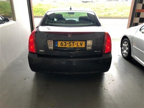 Cadillac BLS - 2.0T Elegance - 1