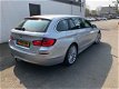 BMW 5-serie Touring - 520d High Executive Adaptieve CC, Headup display, bixenon, active steering - 1 - Thumbnail