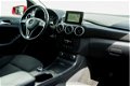 Mercedes-Benz B-klasse - 200 CDI Aut. 136pk Ambition Full map navigatie/ Bi xenon/ Cruise control/ T - 1 - Thumbnail