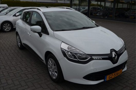 Renault Clio Estate - 1.5 dCi ECO Expression 50 procent deal 3.475, - ACTIE LED / PDC / Cruise / Nav - 1
