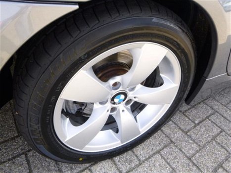 BMW 5-serie - 530d Automaat + Head-Up + Leder - Schuifdak - Navi - 1