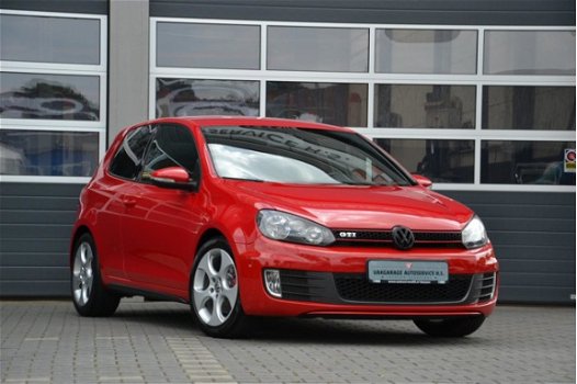 Volkswagen Golf - 2.0 GTI BOVAG, GARANTIE, CLIMA, PDC, GTI - 1