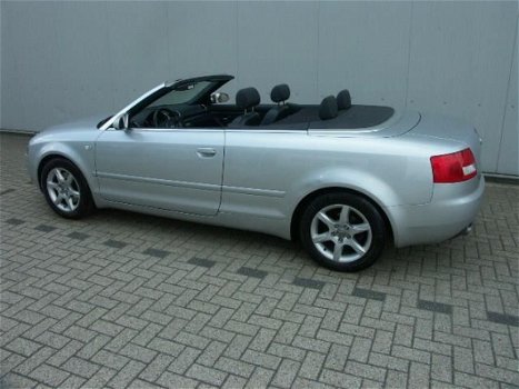 Audi A4 Cabriolet - 1.8 Turbo Pro Line '04, CABRIO, IN KEURIG NETTE STAAT - 1